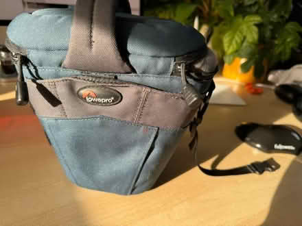 Photo of free LowePro camera case (Lodge Moor S10) #2