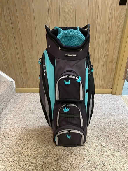 Photo of free Golf bag (Akron) #1