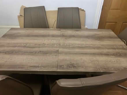 Photo of free Extendable table with 6 chairs (CV6) #2
