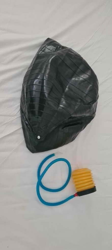 Photo of free Yoga ball (L4) #1