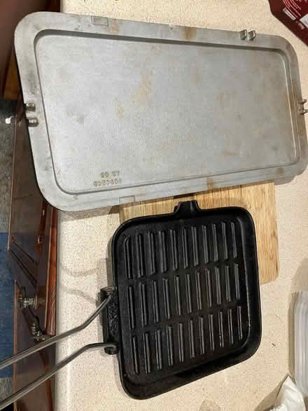 Photo of free Cast iron plate and griddle (Brighouse HD6) #1
