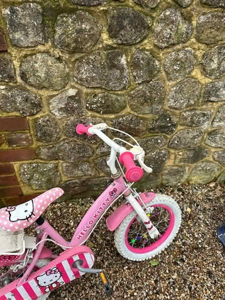 Photo of free Children’s Hello Kitty Bike (TN23) #3