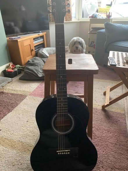 Photo of free Acoustic guitar (Malvern Link WR14) #1