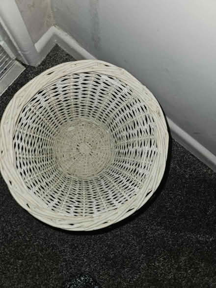 Photo of free White bin (PO1) #2