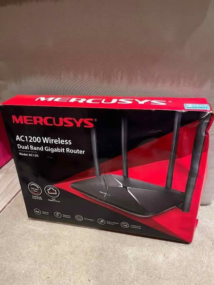 Photo of free Gigabit Router (Catteshall GU7) #1