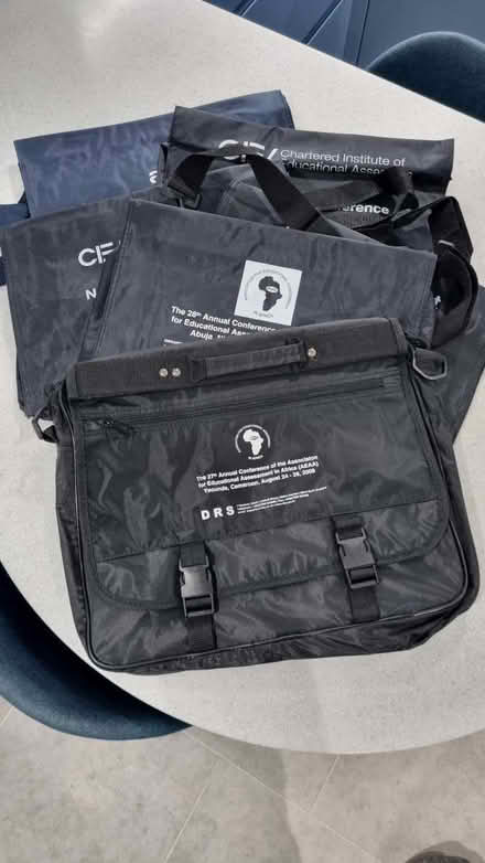 Photo of free Assorted conference bags (GU11) #1