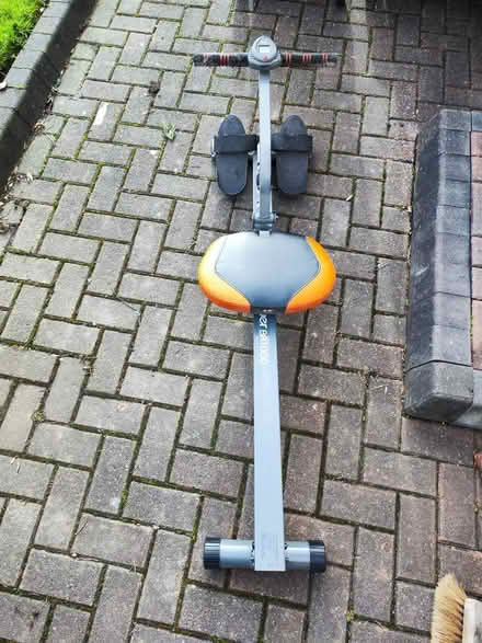Photo of free Hydraulic rowing machine (Bolton BL2) #3