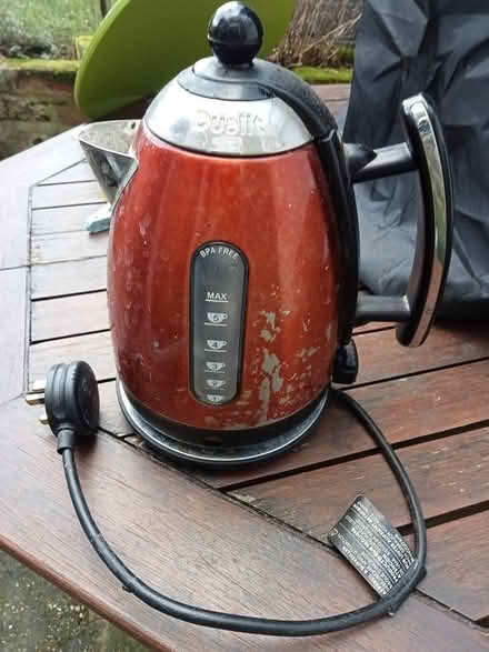 Photo of free Electric kettle (SW16) #1
