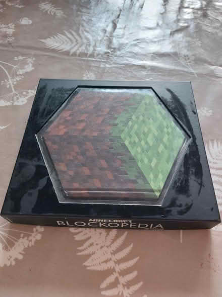 Photo of free Minecraft blockipedia (Easterton SN10) #1
