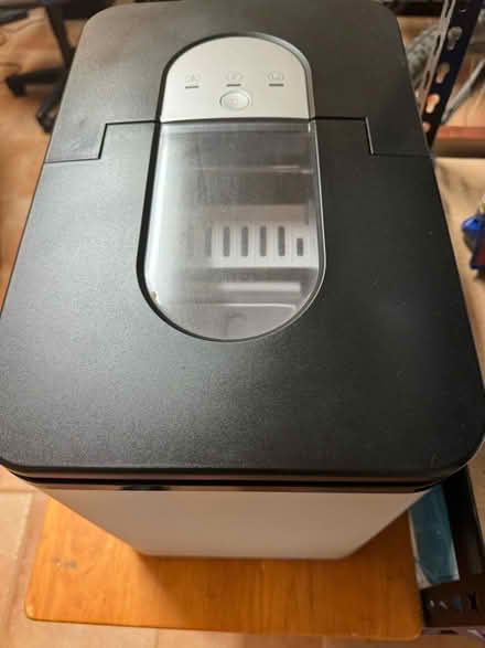 Photo of free Ice Making Machine (Bayside) #4