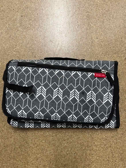 Photo of free Baby changing mat (SE24) #1