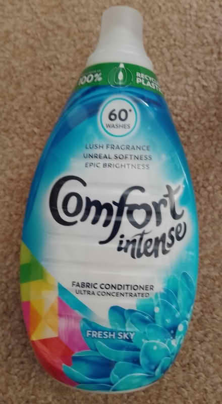 Photo of free Comfort fabric conditioner (Loughborough LE11) #1