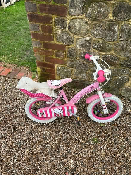Photo of free Children’s Hello Kitty Bike (TN23) #1