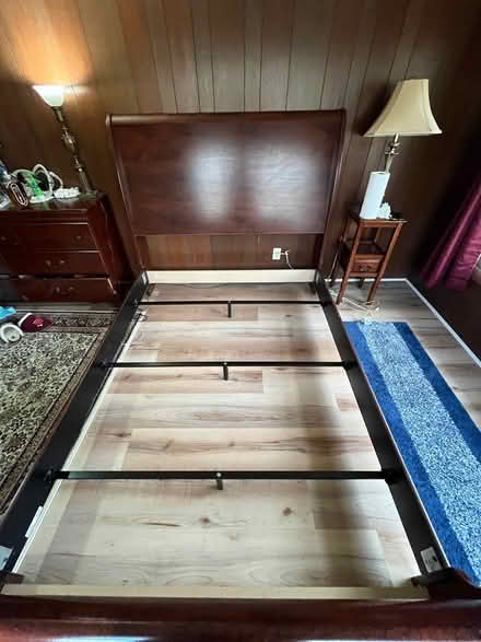 Photo of free Sleigh Bed (Dingmans Ferry) #3