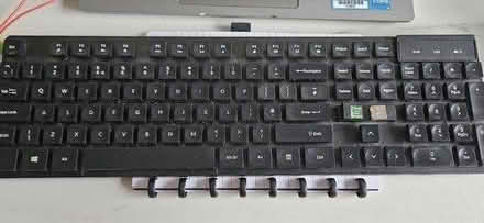 Photo of free Usb Wireless keyboard (Woodheys M33) #1