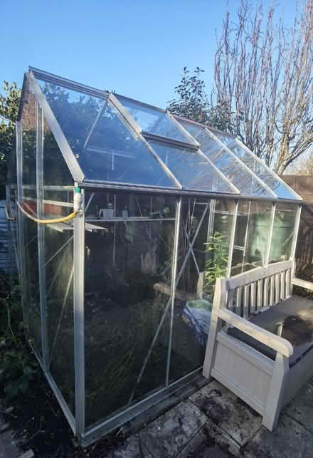 Photo of free Greenhouse (Woosehill RG41) #3