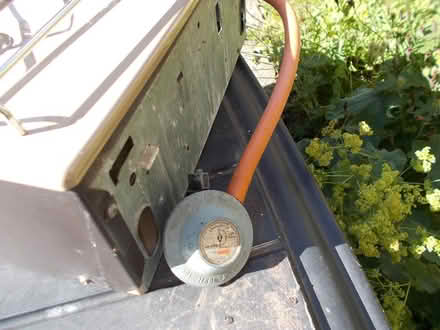 Photo of free vintage camping stove (Corsham SN13) #2