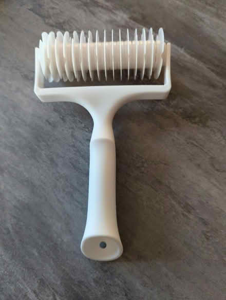 Photo of free Pastry lattice cutter (EN11 - Hoddesdon) #2