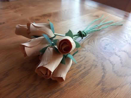 Photo of free Wooden roses (Welwyn, Oaklands. AL6) #2