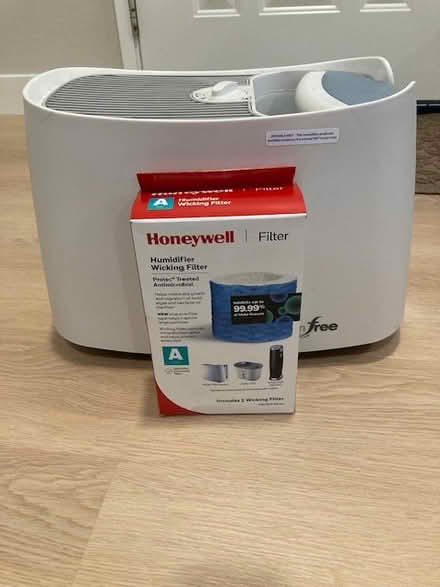 Photo of free Humidifier (aptos) #1