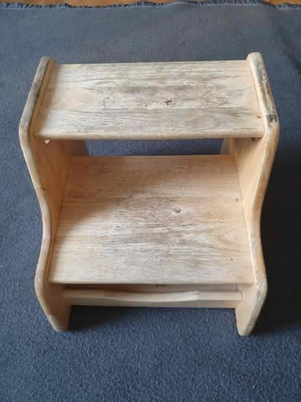 Photo of free Wooden toddler steps (SW8 Oval Vauxhall) #3