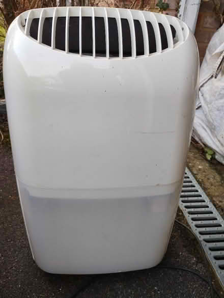 Photo of free Portable humidifier (Amersham Common HP7) #3