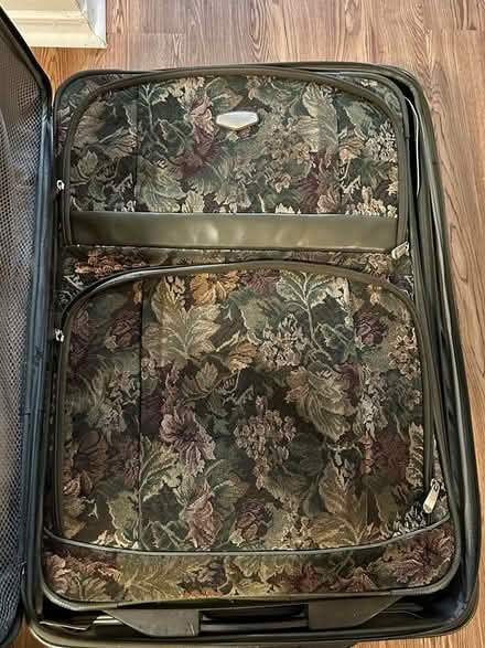 Photo of free 4 piece floral fabric luggage set (Apts off Green Oaks & S Cooper) #2