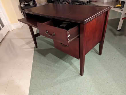 Photo of free desk (exeter nh) #1