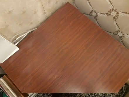 Photo of free Corner desk (Leytonstone E11) #1