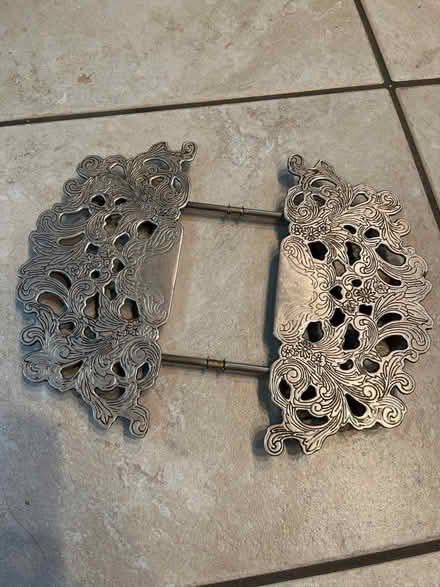 Photo of free Expandable trivet (Cliffside Park, NJ) #2