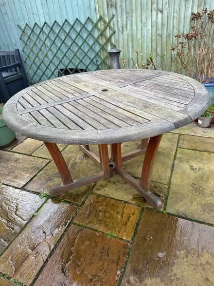 Photo of free Garden table & 4 chairs (Bushey Village WD23) #1