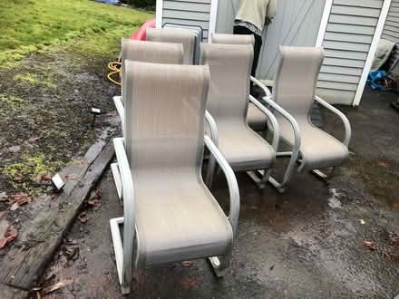 Photo of free 6 Patio Chairs and Table (Sammamish/Issaquah) #2