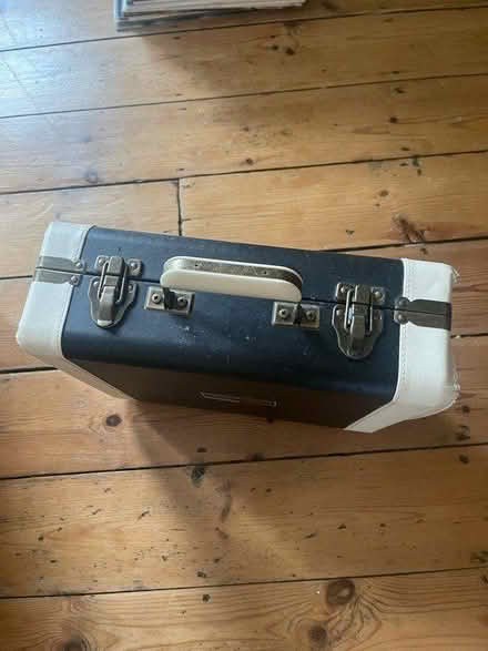 Photo of free Suitcase vinyl player (Wood Green N22) #3