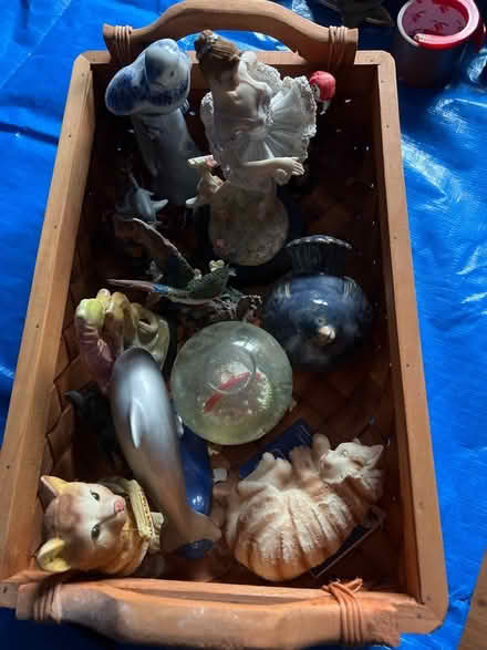 Photo of free Collectibles (Ballpond area) #2