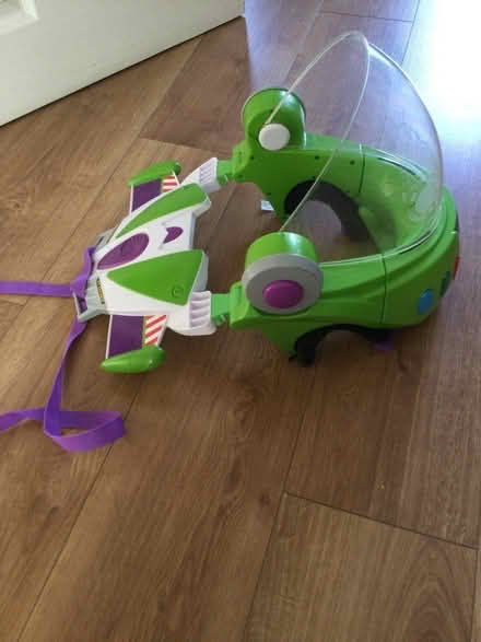 Photo of free Buzz Lightyear Talking Space Helmet (Mitcham CR4) #2