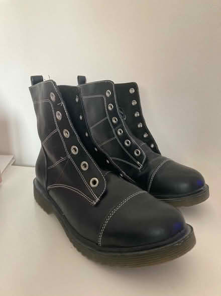 Photo of free New look boots size 4 37 (Aston Fields B60) #2
