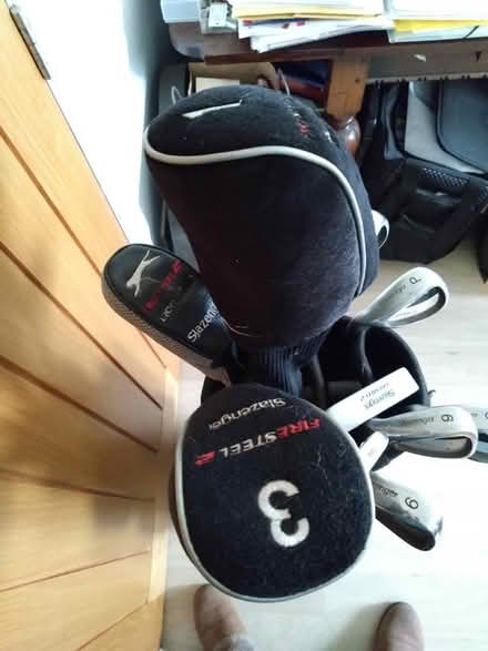 Photo of free Left handed golf clubs and bag (CA8) #3