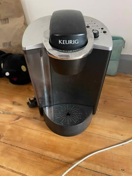 Photo of free Keurig coffee machine, works well (CT1) #1