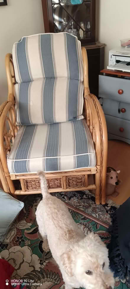 Photo of free Three piece conservatory suite (Old Town SG1) #2