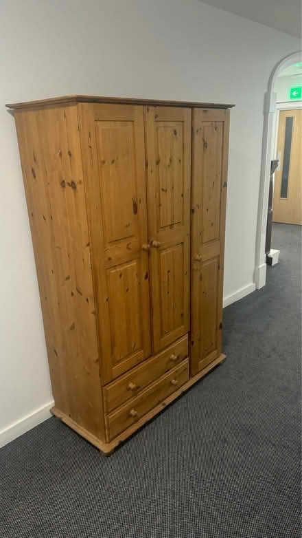 Photo of free Wardrobe unit (Sarisbury Green SO31) #4