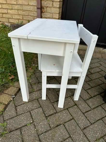 Photo of free Kids desk (Welwyn, AL6) #1