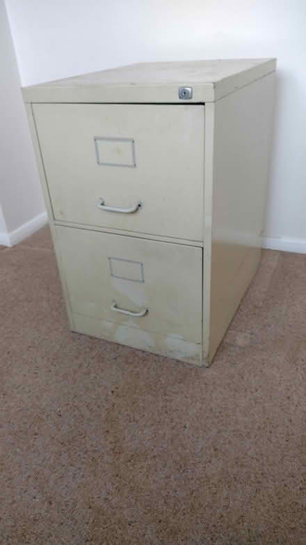 Photo of free 2 drawer filing cabinet (st. albans, AL4) #1