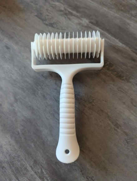 Photo of free Pastry lattice cutter (EN11 - Hoddesdon) #1