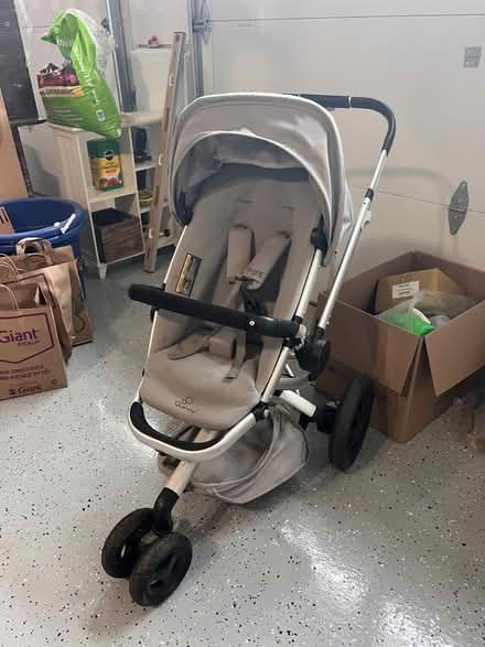Photo of free Quinny Buzz Stroller (Vienna NE) #1