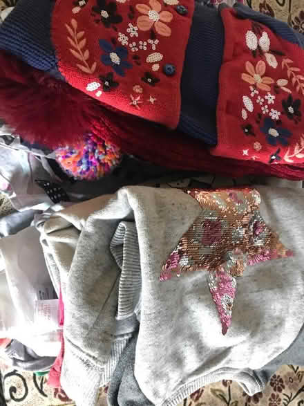 Photo of free Girls clothes 3-4 years (Thornton heath) #1