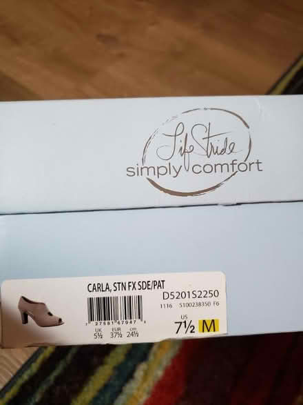 Photo of free New shoes, heel, 7.5 (Leavells Crossing in Spotsy) #3