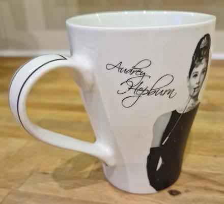 Photo of free Audrey Hepburn Mug (Cheam SM3) #3