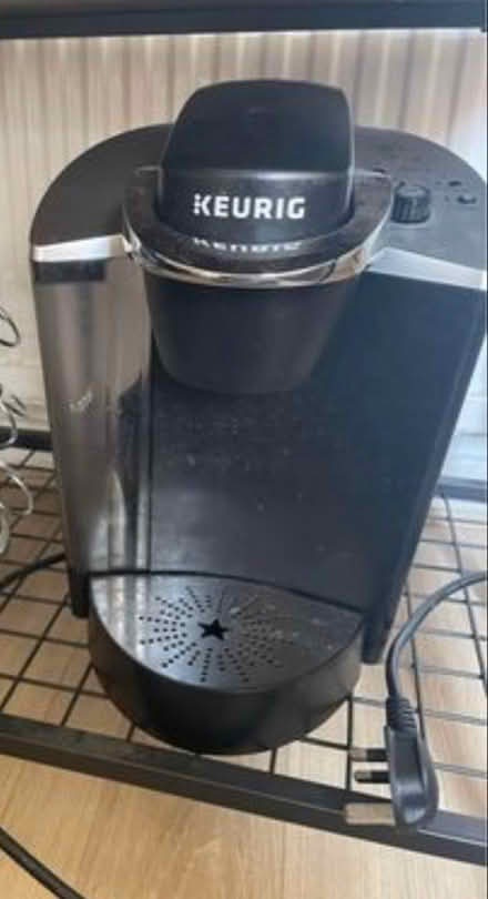 Photo of free Keurig coffee machine (CR2) #1