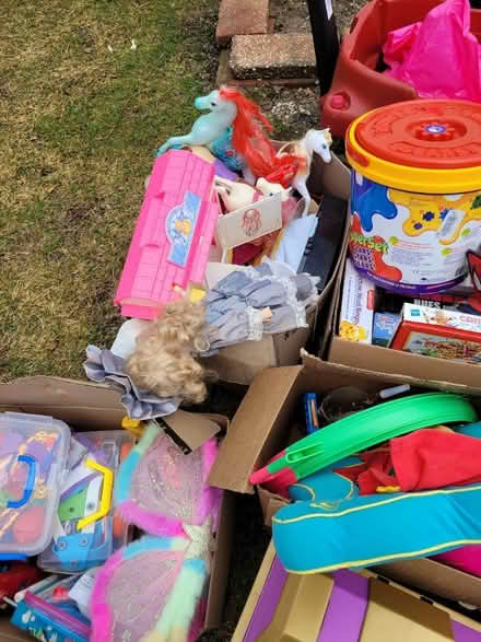 Photo of free toyes (South Brunswick) #2