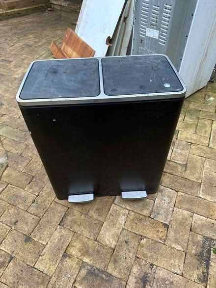 Photo of free bin (chiswick) #1